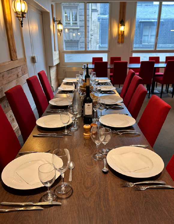 Réserver une table au restaurant
